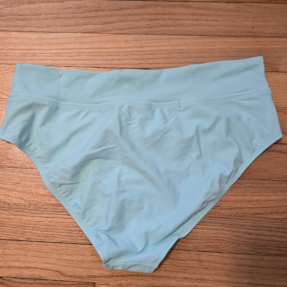 Bikini Bottom - Picture 2 of 3